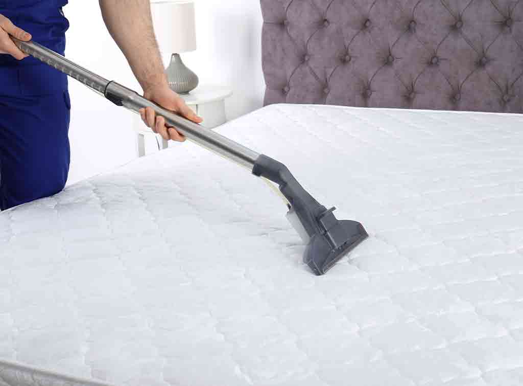 Sleeping mattresses cleaning